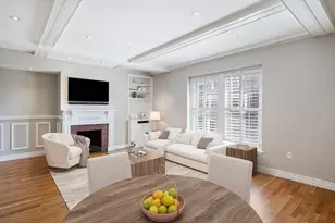 10 Charlesgate E, Boston, MA 02215 - Photo 4