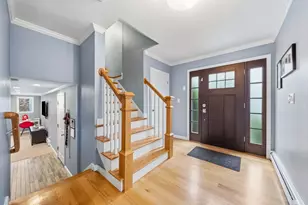 29 Canavan Cir, Needham, MA 02492 - Photo 2
