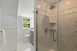 189 Mt Vernon St, Newton, MA 02465 - Photo 14