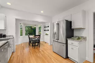 189 Mt Vernon St, Newton, MA 02465 - Photo 10