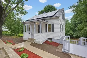 30 Clark Rd, Fitchburg, MA 01420 - Photo 2