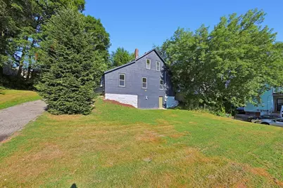 8 Mount Pleasant St, Webster, MA 01570 - Photo 6