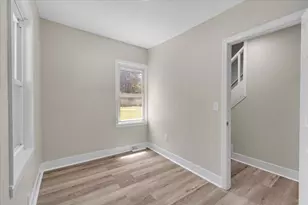 72 Woodlawn St, Taunton, MA 02720 - Photo 10