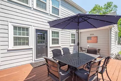 70 Berwick Pl, Norwood, MA 02062 - Photo 32