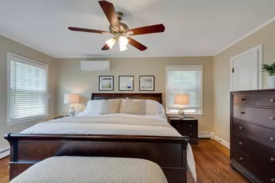 70 Berwick Pl, Norwood, MA 02062 - Photo 18