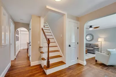 70 Berwick Pl, Norwood, MA 02062 - Photo 4