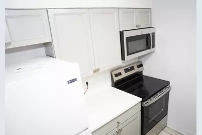 180 Main Street #2-205, Bridgewater, MA 02324 - Photo 8