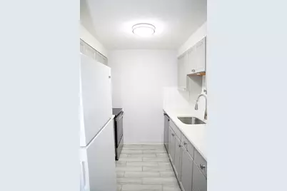 180 Main Street #2-205, Bridgewater, MA 02324 - Photo 6