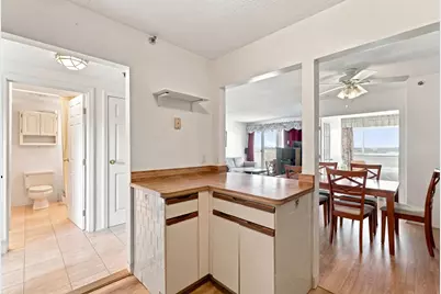 100 Cove Way #902, Quincy, MA 02169 - Photo 10