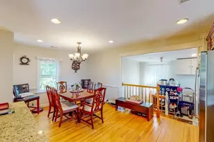 8 North St, Newton, MA 02459 - Photo 6