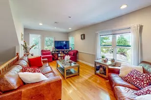 8 North St, Newton, MA 02459 - Photo 14