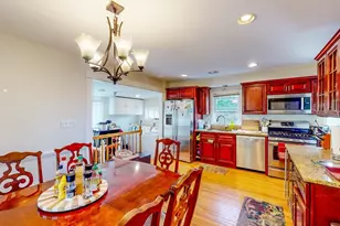 8 North St, Newton, MA 02459 - Photo 4