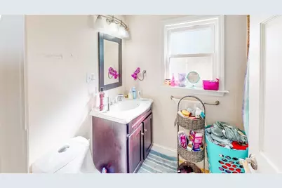 8 North St #2nd Flr, Newton, MA 02459 - Photo 20