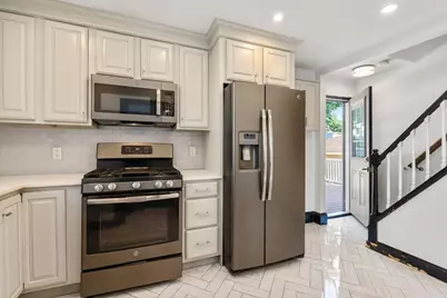 146-148 Warren Ave, Milton, MA 02186 - Photo 8