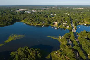 429 Highbank Rd, Yarmouth, MA 02664 - Photo 8