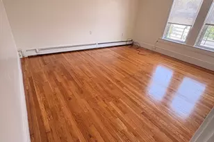 347 Wood Ave, Boston, MA 02126 - Photo 6
