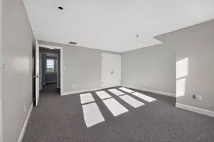 64 Wharf St, Salem, MA 01970 - Photo 20