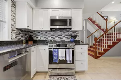 40 Village Way #40, Holden, MA 01520 - Photo 6
