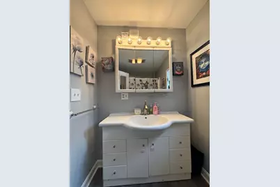 215 Winthrop St, Taunton, MA 02780 - Photo 10