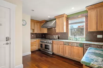 76 Taft Ave #2, Newton, MA 02465 - Photo 4