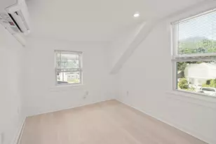 42 Riverside Ave, Swansea, MA 02777 - Photo 12