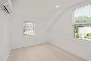 42 Riverside Ave, Swansea, MA 02777 - Photo 12