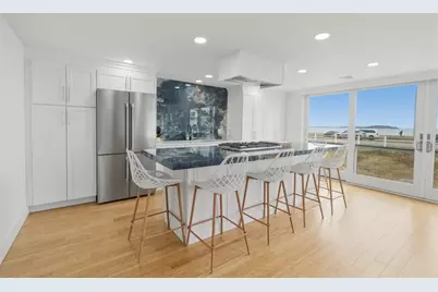 11 Chick St, Quincy, MA 02170 - Photo 6