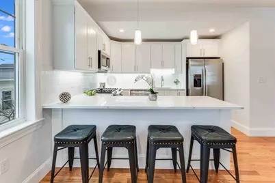 79 Temple St #2, Revere, MA 02151 - Photo 4