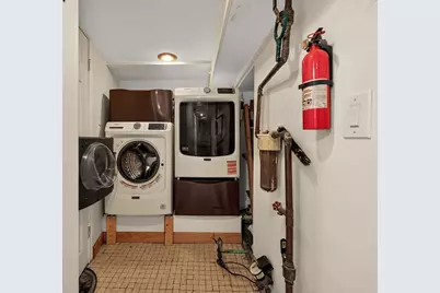 279 Sprague St, Dedham, MA 02026 - Photo 24