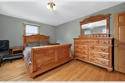 279 Sprague St, Dedham, MA 02026 - Photo 18