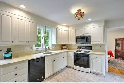 1 Greenwood Dr, Millis, MA 02054 - Photo 12