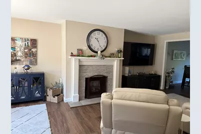 8 Mansion Woods Dr #D, Agawam, MA 01001 - Photo 14