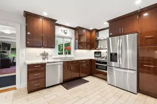 19 Druid Hill Rd, Newton, MA 02461 - Photo 10