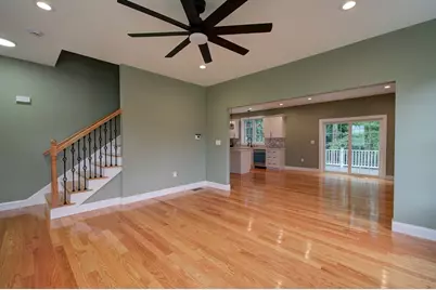 42 Roy St, Ludlow, MA 01056 - Photo 12