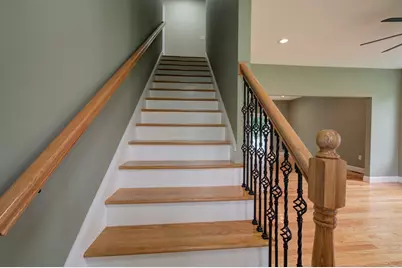 42 Roy St, Ludlow, MA 01056 - Photo 20