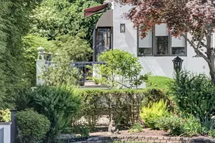 18 Roosevelt Rd, Medford, MA 02155 - Photo 40