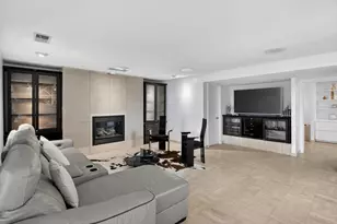 18 Roosevelt Rd, Medford, MA 02155 - Photo 16