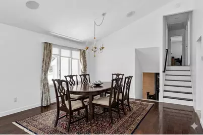 18 Roosevelt Rd, Medford, MA 02155 - Photo 10