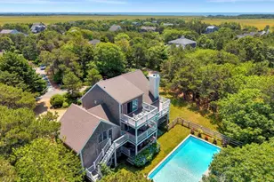 9 Thaxter Ln, Edgartown, MA 02539 - Photo 4