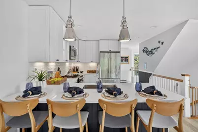 9 Thaxter Ln, Edgartown, MA 02539 - Photo 16