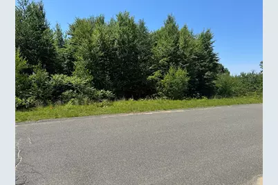 225-72 Spring Hill, Belchertown, MA 01007 - Photo 2