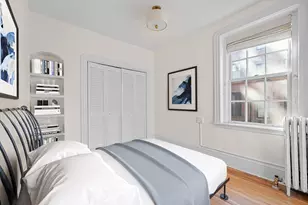 132 Myrtle St, Boston, MA 02114 - Photo 10