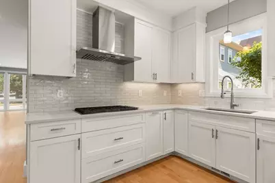 91 Crafts St #91, Newton, MA 02458 - Photo 6
