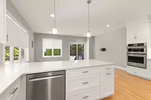91 Crafts St, Newton, MA 02458 - Photo 8