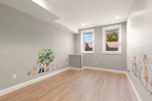91 Crafts St, Newton, MA 02458 - Photo 12