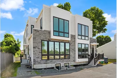 91 Crafts St #91, Newton, MA 02458 - Photo 1