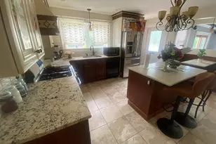 81 Clark Ave, Dracut, MA 01826 - Photo 2