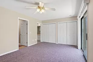 371 Nassau Dr, Springfield, MA 01129 - Photo 26