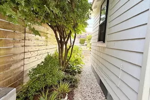 4 Foam St, Winthrop, MA 02152 - Photo 12
