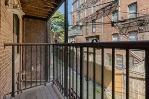 57 Gray St, Boston, MA 02116 - Photo 16
